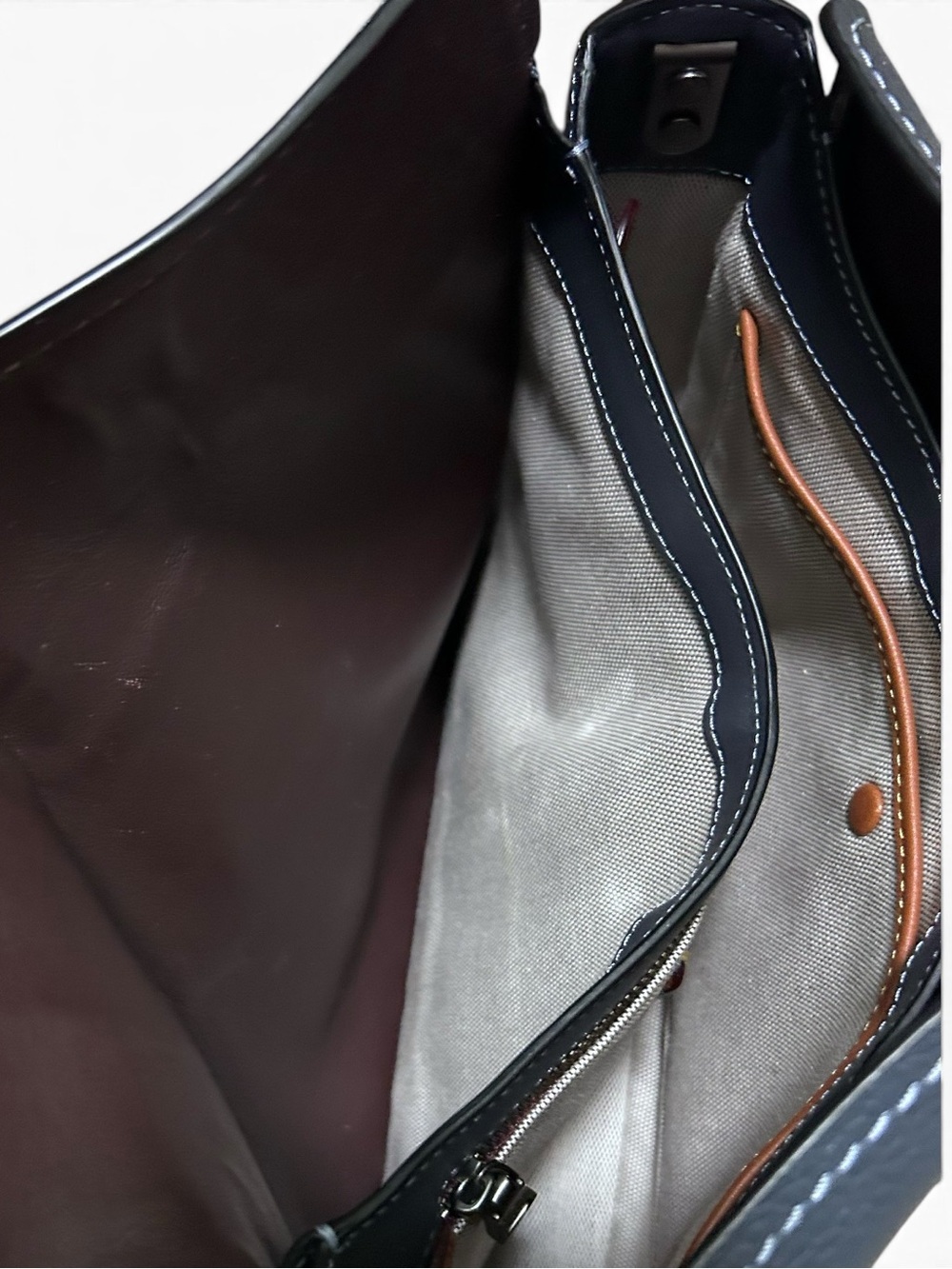 COACH 1941 Page 27 Pebble and Smooth Glovetanned Leather Shoulder Bag - Picture 12 of 14